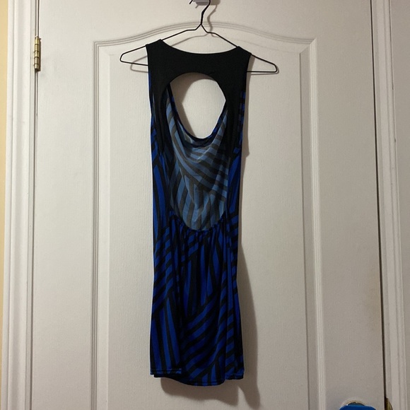 Blue and black backless dress - Picture 3 of 5